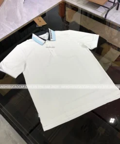 Áo phong Polo Burberry có cổ mầu đen hàng hiệu cao cấp ảnh chụp thật và chi tiết Anh Chị Em xem bên dưới mô tả để biết thêm chi tiết Áo phong Polo Burberry có cổ mầu đen hàng hiệu cao cấp Áo phong Polo Burberry có cổ mầu đen hàng hiệu cao cấp‘Áo phong Polo Burberry có cổ mầu đen hàng hiệu cao cấp‘Áo phong Polo Burberry có cổ mầu đen hàng hiệu cao cấp‘‘ Áo phong Polo Burberry có cổ mầu đen hàng hiệu luôn full box đầy đủ team bill ,quý khách có thể mang đi tặng các đối tác bạn bè người thân quá sang chảnh luôn. Lợi ích khi mua áo Polo Burberry hàng hàng hiệu cao cấp bên shop Cam kết hàng chuẩn siêu cấp like auth 100% nói không với hàng kém chất lượng như trên thị trường. Kiểu dáng, chi tiết, chất liệu và độ hoàn thiện như hình 100%. Giá cạnh tranh nhất trên thị trường. Tất cả áo phông cổ tròn đều có sẵn tại shop Miễn phí vận chuyển toàn quốc Áo phong cổ tròn Burberry hàng hiệu cao cấp Chế độ bảo hành lâu dài. Đổi trả dài hạn khi quý khác hàng mua về không ưng ý. Tặng thẻ vip khi quý khác Áo phong cổ tròn Burberry hàng hiệu cao cấp Áo phong Polo Burberry có cổ mầu đen hàng hiệu Giảm giá từ 1.900,000đ xuống còn 1.200,000đ số lượng có hạn anh em nhanh tay đặt hàng. Mọi chi tiết thắc mắc cũng như tư vẫn anh chị liên hệ qua zalo :094.666.2828 , Paget Menshop79 Hoặc gọi trược tiếp sđt 094.666.2828 trên để được tư vẫn miễn phí khi mua Áo phong cổ tròn Burberry hàng hiệu mầu đỏ Face book chính chủ SơnBurberry Xem các mẫu Dây Thắt lưng => Tại đây Xem các mẫu Áo Burberry => Tại Đây Xem các mẫu PoLo Burberry => Tại Đây Xem các mẫu Phông Burberry => Tại Đây Vào Nhóm xem săn hàng Sale lẻ Size siêu giảm giá Tại Đây