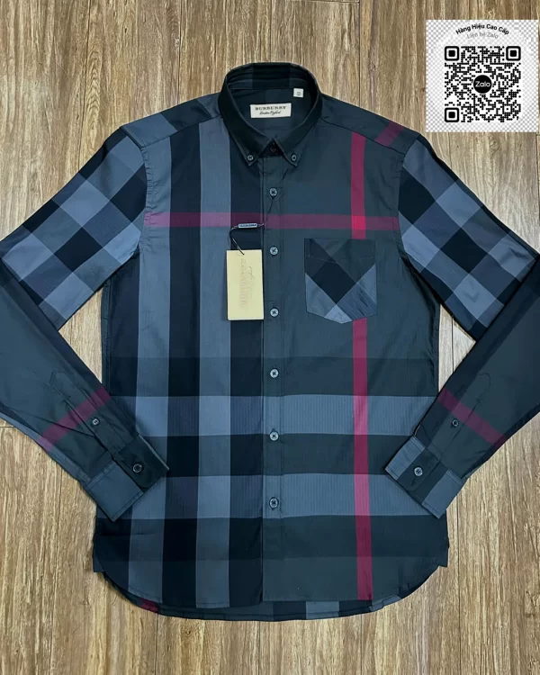 Áo Burberry dài tay mầu đen kẻ đỏ túi chéo dáng ôm