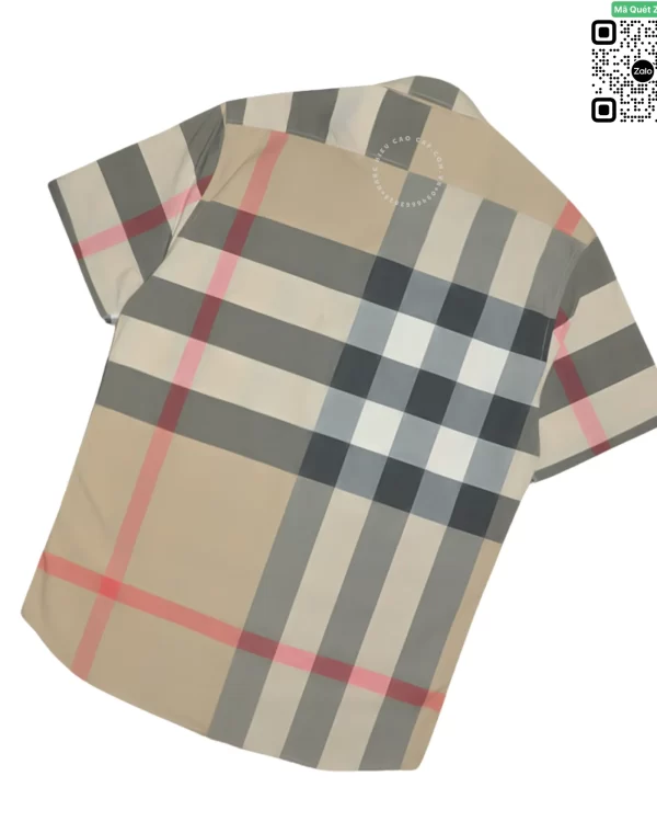 Áo Burberry like auth mầu vàng be ngắn tay kẻ sọc đỏ vải thô