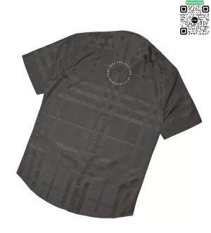 Áo Burberry vân chìm cộc tay mầu đen hàng hiệu chính hãng