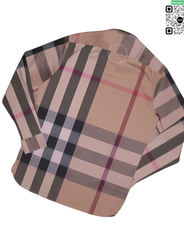 Áo sơ mi Burberry BBR màu vàng be túi chéo vải lụa